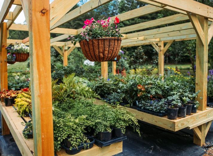 ProGro Planter w/ Chain Black